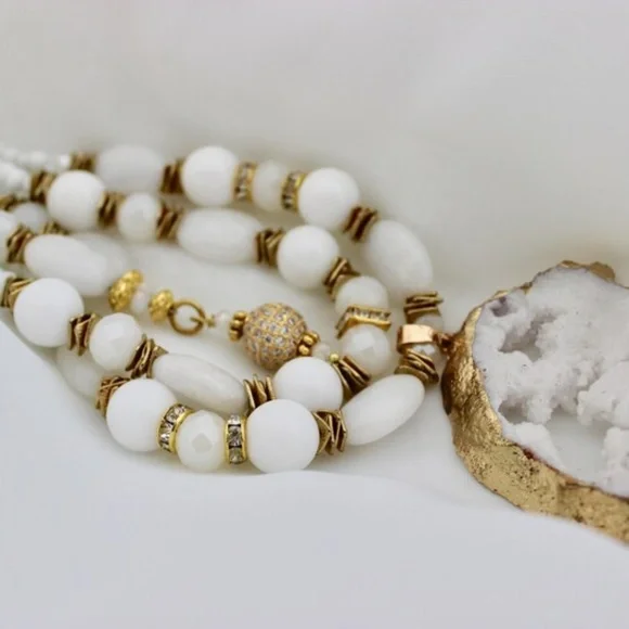 White Gold Bronze Druzy Pendant Necklace, Multi Layers White Stone Crystals Neck - Picture 3 of 10